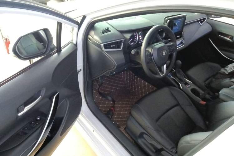 Used Toyota Levin 2022 Dual-Engine 1.8H E-CVT Luxury Edition Driver Seat