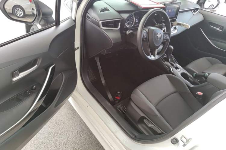 Used Toyota Levin 2022 Dual-Motor 1.8H E-CVT Leading Edition Driver Seat
