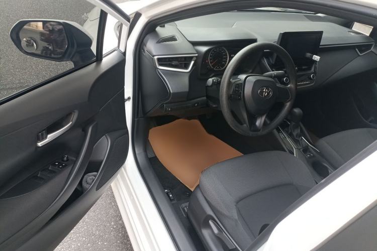 Used Toyota Levin 2022 Facelift TNGA 1.5L CVT Progressive Edition Driver Seat