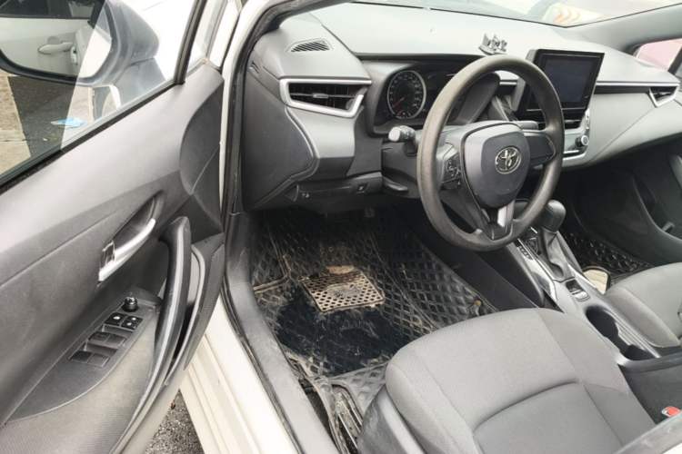 Used Toyota Levin 2022 Facelift TNGA 1.5L CVT Progressive Edition Driver Seat