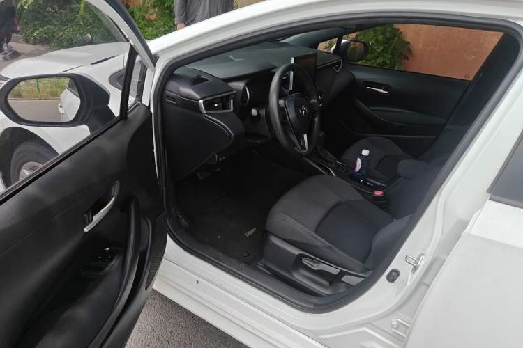Used Toyota Levin 2022 185T CVT Luxury Edition Driver Seat
