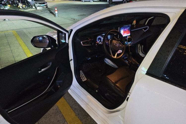 Used Toyota Levin 2022 Dual-Motor 1.8H E-CVT Leading Edition Driver Seat