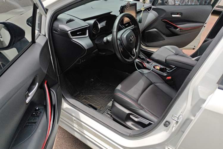 Used Toyota Levin 2022 Dual-Motor 1.8H E-CVT Sport Edition Driver Seat