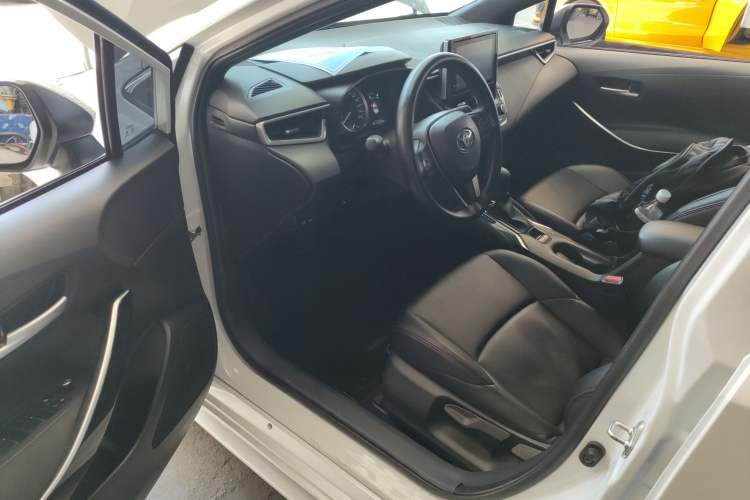 Used Toyota Levin 2022 Dual-Engine 1.8H E-CVT Luxury Edition Driver Seat