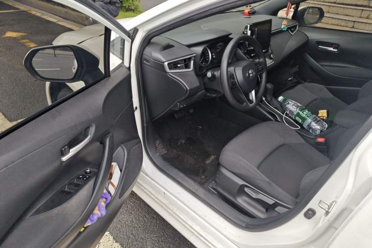 Used Toyota Levin 2022 185T CVT Luxury Edition Driver Seat