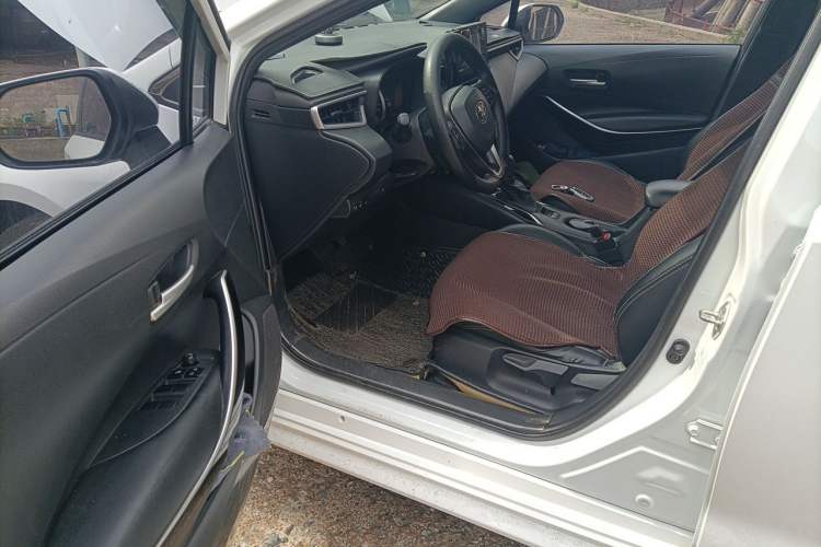 Used Toyota Levin 2022 Dual-Motor 1.8H E-CVT Leading Edition Driver Seat