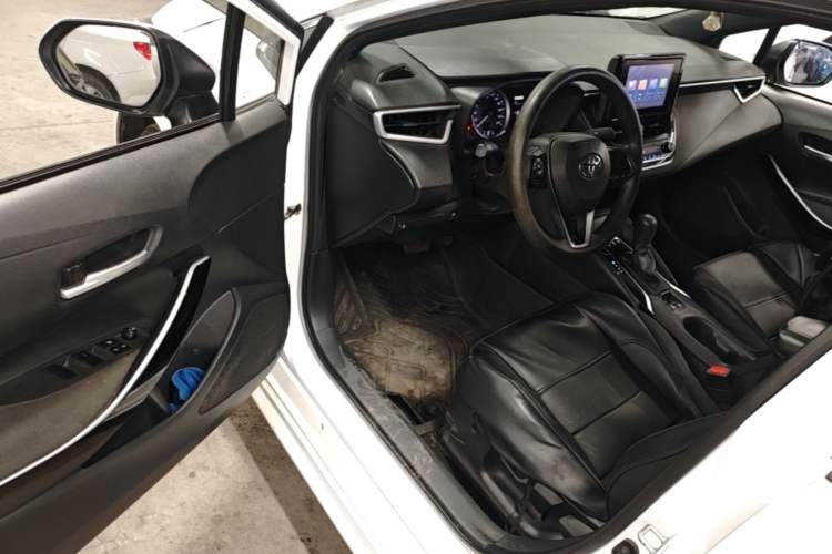 Used Toyota Levin 2022 Dual-Motor 1.8H E-CVT Progressive Edition Driver Seat