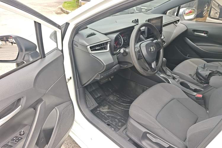 Used Toyota Levin 2022 Facelift TNGA 1.5L CVT Progressive Edition Driver Seat