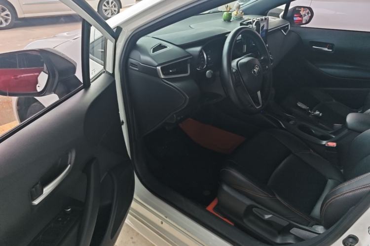 Used Toyota Levin 2022 185T CVT Luxury Edition Driver Seat
