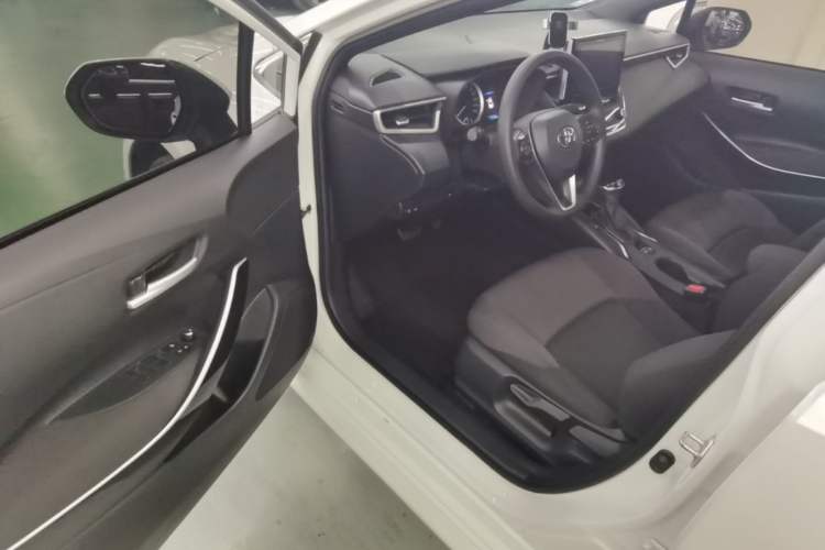 Used Toyota Levin 2022 Dual-Engine 1.8H E-CVT Luxury Edition Driver Seat