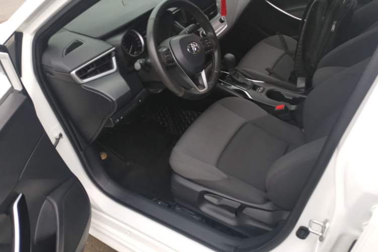 Used Toyota Levin 2022 Dual-Motor 1.8H E-CVT Leading Edition Driver Seat