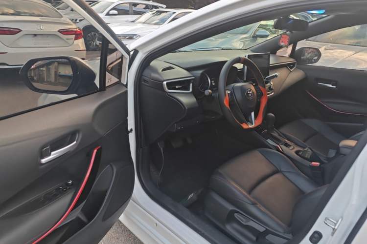 Used Toyota Levin 2022 Dual-Motor 1.8H E-CVT Sport Edition Driver Seat