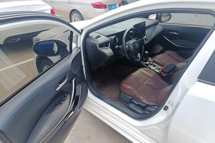 Used Toyota Levin 2022 Dual-Motor 1.8H E-CVT Leading Edition Driver Seat
