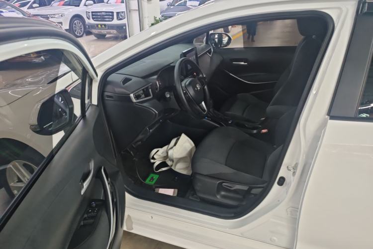 Used Toyota Levin 2022 Dual-Motor 1.8H E-CVT Progressive Edition Driver Seat