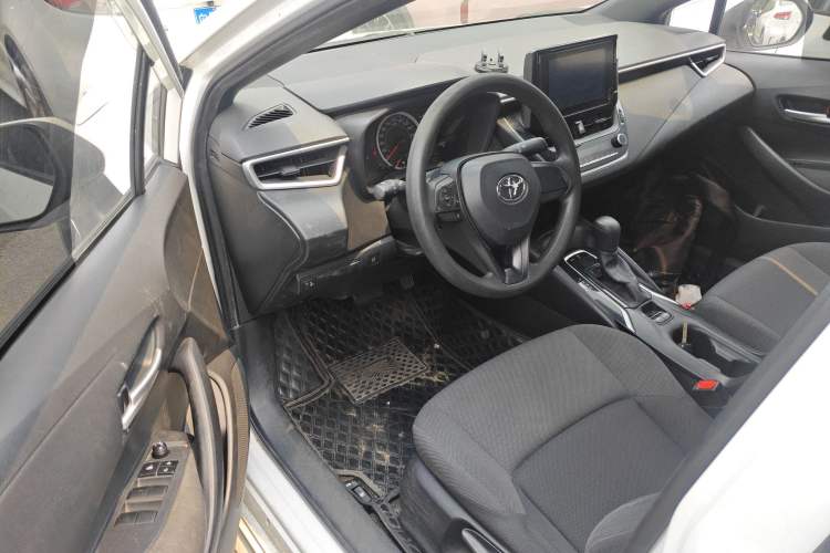 Used Toyota Levin 2022 Facelift TNGA 1.5L CVT Progressive Edition Driver Seat