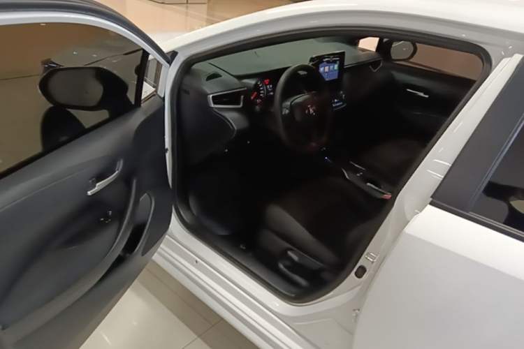 Used Toyota Levin 2022 Facelift TNGA 1.5L CVT Progressive Edition Driver Seat