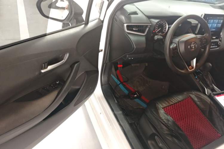 Used Toyota Levin 2022 185T CVT Luxury Edition Driver Seat
