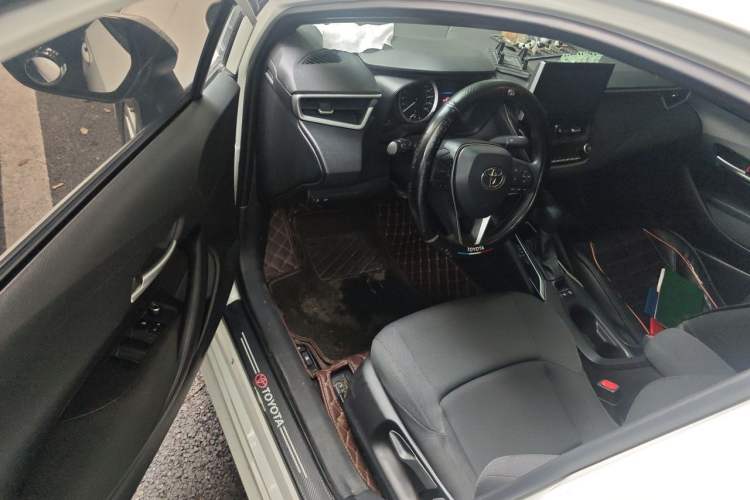 Used Toyota Levin 2022 185T CVT Luxury Edition Driver Seat