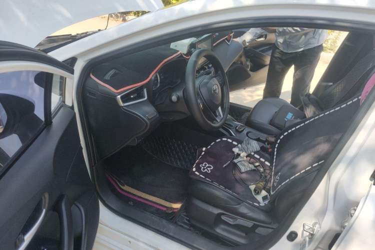 Used Toyota Levin 2022 185T CVT Luxury Edition Driver Seat