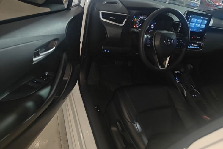 Used Toyota Levin 2022 185T CVT Luxury Edition Driver Seat