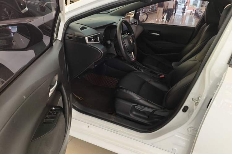 Used Toyota Levin 2022 185T CVT Luxury Edition Driver Seat