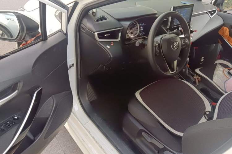 Used Toyota Levin 2022 Dual-Engine 1.8H E-CVT Luxury Edition Driver Seat