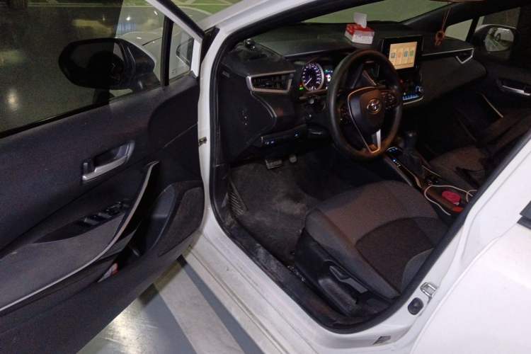 Used Toyota Levin 2022 Dual-Motor 1.8H E-CVT Leading Edition Driver Seat