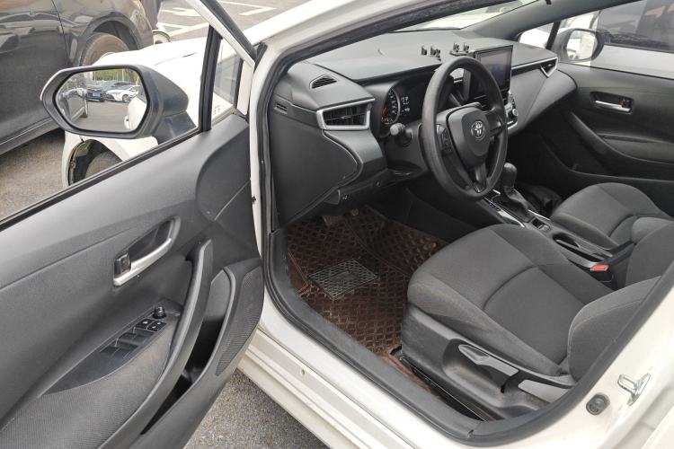 Used Toyota Levin 2022 Facelift TNGA 1.5L CVT Progressive Edition Driver Seat
