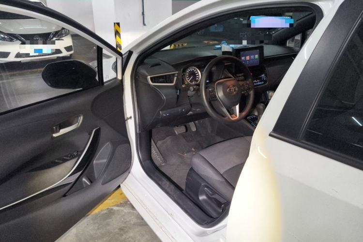 Used Toyota Levin 2022 Dual-Motor 1.8H E-CVT Leading Edition Driver Seat