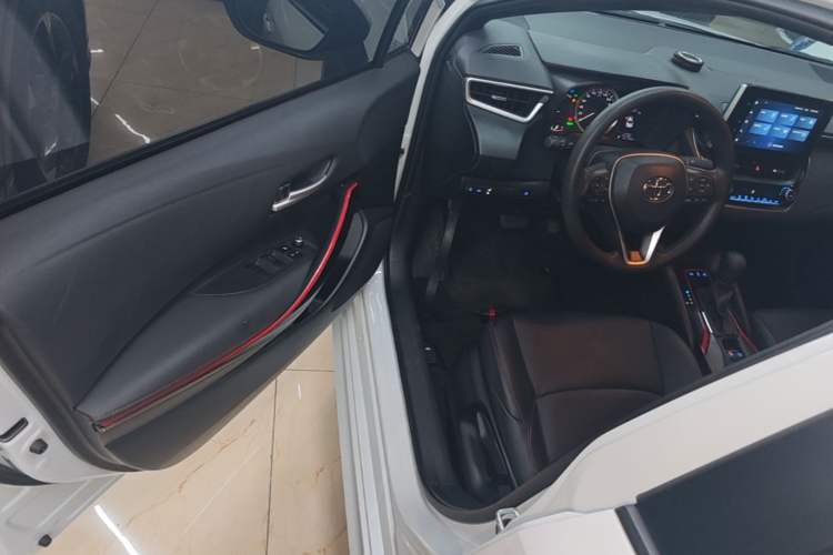 Used Toyota Levin 2022 Dual-Motor 1.8H E-CVT Sport Edition Driver Seat