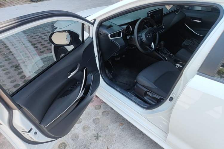 Used Toyota Levin 2022 Dual-Motor 1.8H E-CVT Leading Edition Driver Seat