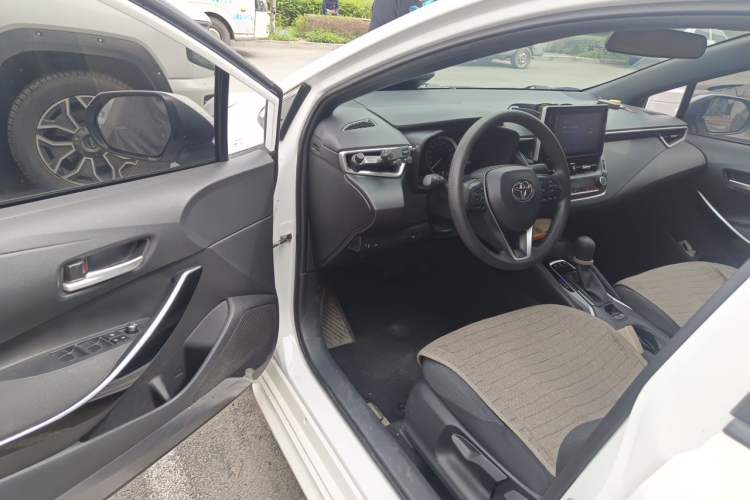 Used Toyota Levin 2022 Dual-Engine 1.8H E-CVT Luxury Edition Driver Seat