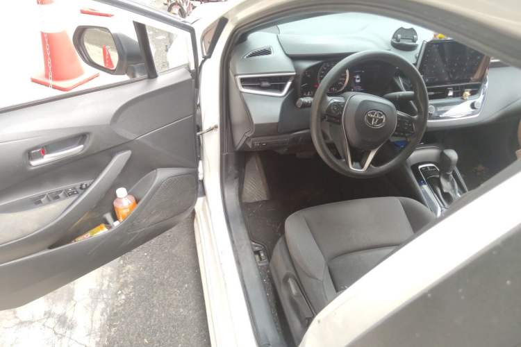 Used Toyota Levin 2022 Facelift TNGA 1.5L CVT Progressive Edition Driver Seat