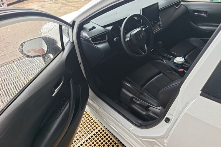 Used Toyota Levin 2022 185T CVT Luxury Edition Driver Seat
