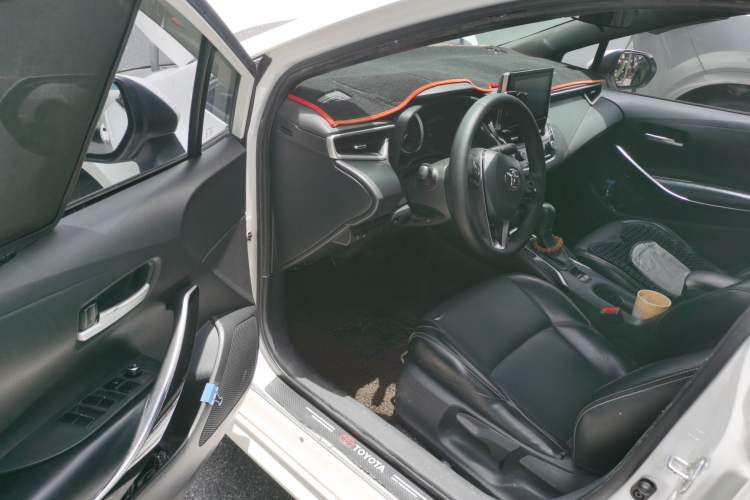 Used Toyota Levin 2022 Dual-Engine 1.8H E-CVT Luxury Edition Driver Seat