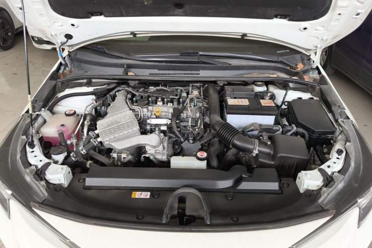 Used Toyota Levin 2022 185T CVT Luxury Edition Engine Bay