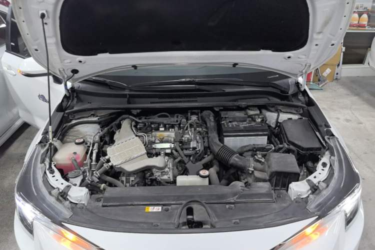 Used Toyota Levin 2022 185T CVT Luxury Edition Engine Bay
