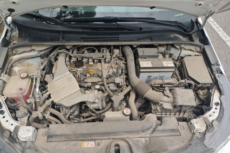 Used Toyota Levin 2022 185T CVT Luxury Edition Engine Bay