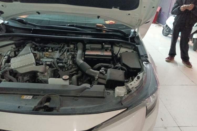 Used Toyota Levin 2022 185T CVT Luxury Edition Engine Bay Left