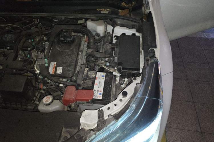 Used Toyota Levin 2022 Dual-Motor 1.8H E-CVT Leading Edition Engine Bay Left