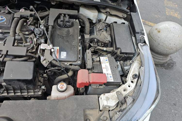 Used Toyota Levin 2022 Dual-Engine 1.8H E-CVT Luxury Edition Engine Bay Left