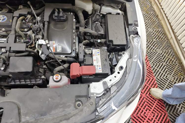 Used Toyota Levin 2022 Dual-Motor 1.8H E-CVT Leading Edition Engine Bay Left
