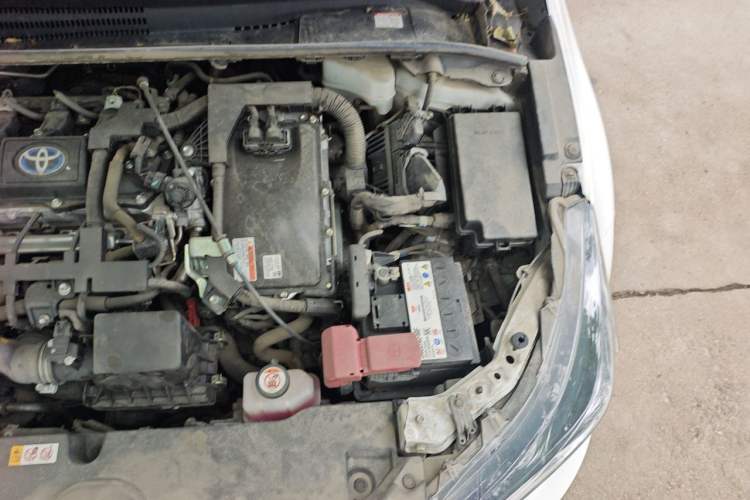 Used Toyota Levin 2022 Dual-Motor 1.8H E-CVT Leading Edition Engine Bay Left