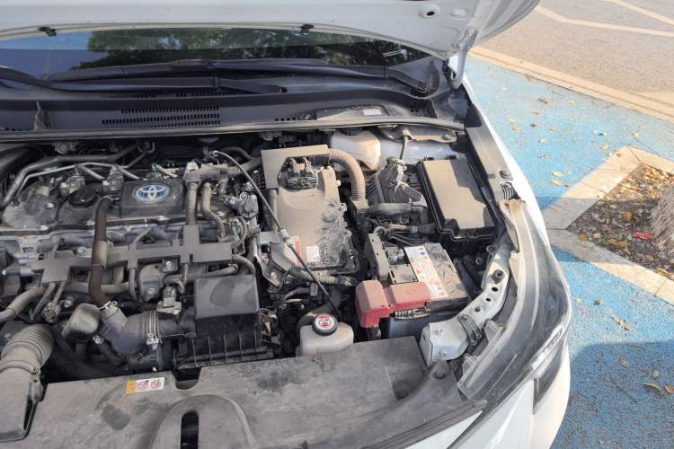 Used Toyota Levin 2022 Dual-Motor 1.8H E-CVT Leading Edition Engine Bay Left