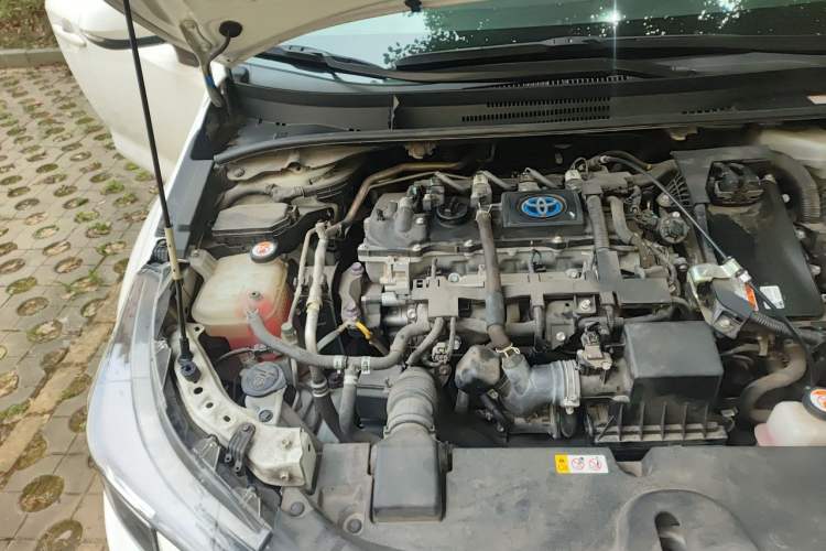Used Toyota Levin 2022 Dual-Motor 1.8H E-CVT Leading Edition Engine Bay Right