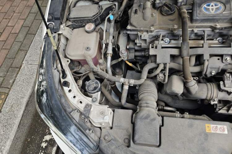 Used Toyota Levin 2022 Dual-Engine 1.8H E-CVT Luxury Edition Engine Bay Right