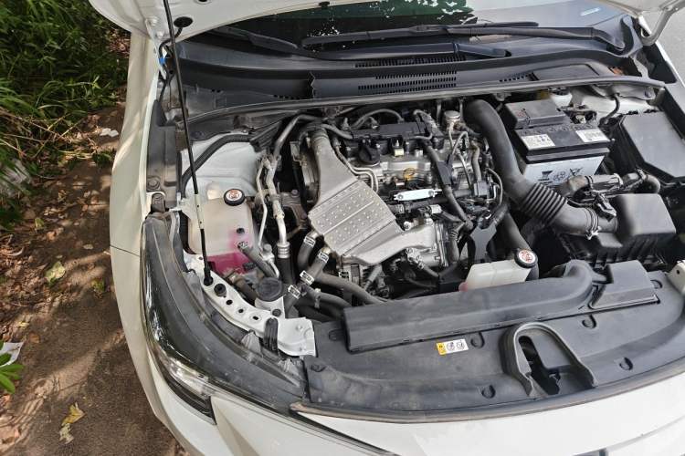 Used Toyota Levin 2022 185T CVT Luxury Edition Engine Bay Right