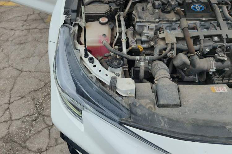 Used Toyota Levin 2022 Dual-Motor 1.8H E-CVT Sport Edition Engine Bay Right
