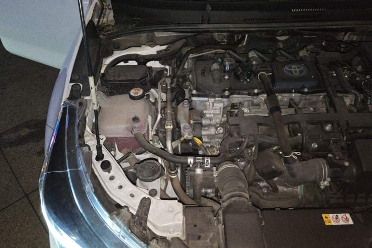 Used Toyota Levin 2022 Dual-Motor 1.8H E-CVT Leading Edition Engine Bay Right