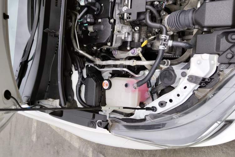Used Toyota Levin 2022 Dual-Engine 1.8H E-CVT Luxury Edition Engine Bay Right